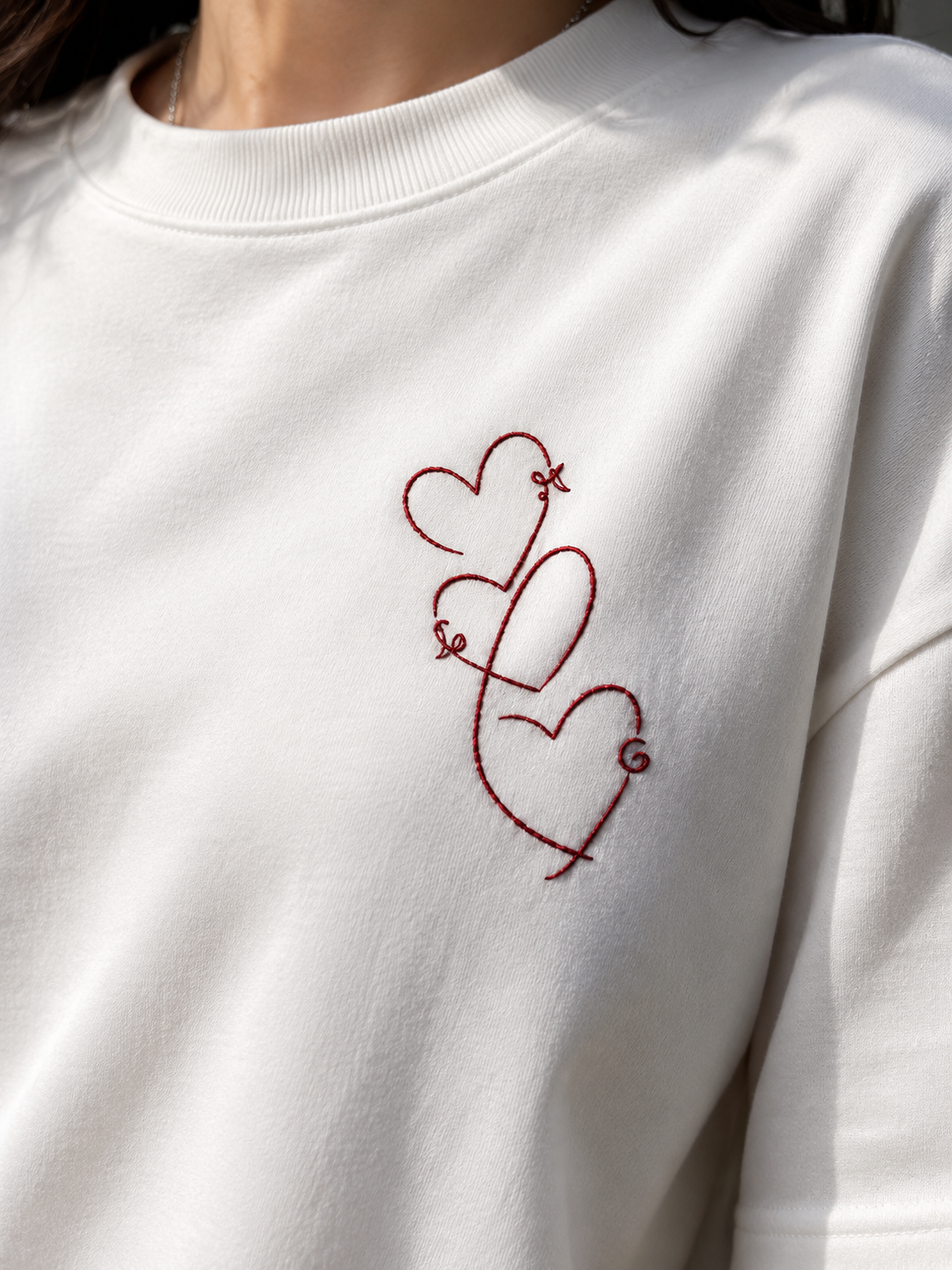 Minimalist Heart Embroidered Sweatshirt for Women | Premium Oversized Fleece Sweatshirt
